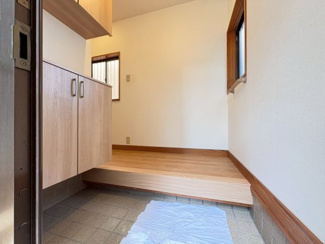 【玄関】 | 吹田市千里山西1丁目貸家