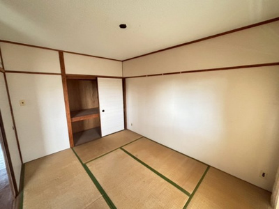【和室】 | 陵南住宅２号棟 | 全居室収納付きで室内スッキリ片付きます♪