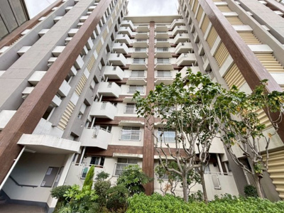 【外観】 | 陵南住宅２号棟 | 【南東向き日当たり良好】たっぷりの陽光に包まれる明るい住まいに気持ちも明るくなりますね♪