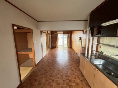 【キッチン】 | 陵南住宅２号棟 | ＬＤＫに、ご家族が一つの空間に集まれば自然と会話が弾みます♪