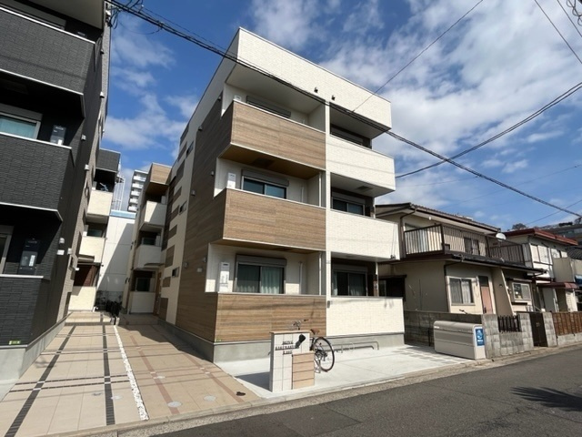 ＭＯＶＥ楽々園ＥＡＳＴの画像