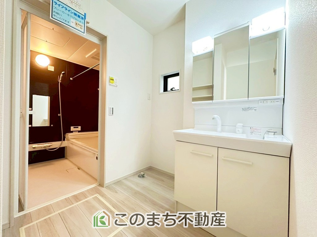 リガーレ宇都宮市一ノ沢町3期の独立洗面台