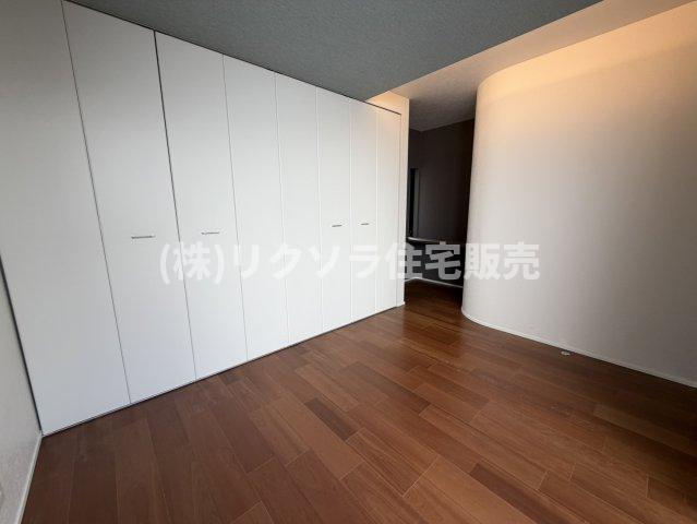 東船橋2丁目　中古一戸建ての洋室|洋室6.3帖
■物件内覧・資金計画相談・住宅ローン相談、リフォーム相談、お問合せ受付中■
※当日・翌日のご内覧、ご相談はお電話でのお問合せがスムーズです！
