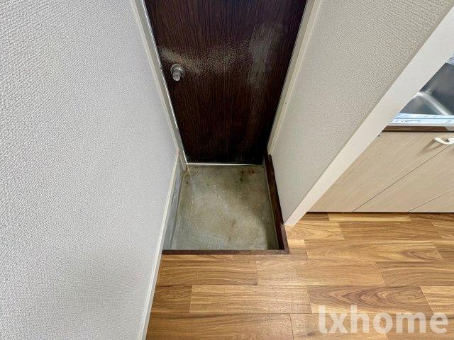 第3岡部コーポの玄関