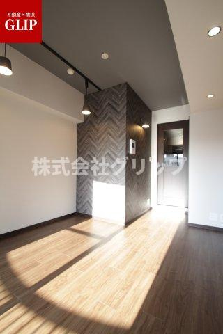 パーク・ノヴァ横浜・参番館