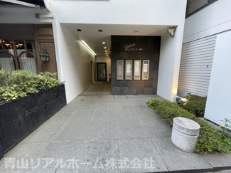 【エントランス】
