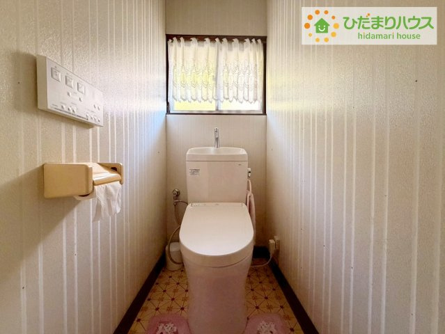 日立市相田町３丁目　中古戸建のトイレ|トイレの交換や内装リフォームにより、清潔感あふれる空間へと生まれ変わります。
お好みに合わせたアレンジも可能です。