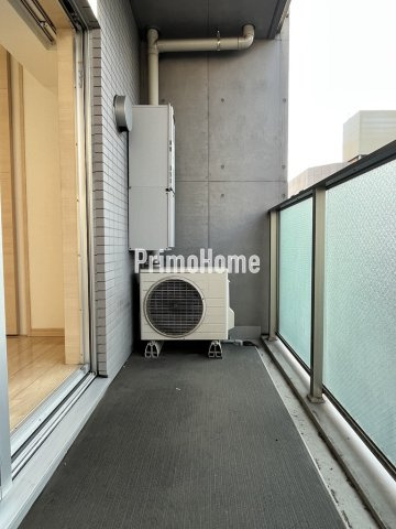 フュージョナル秋葉原のバルコニー