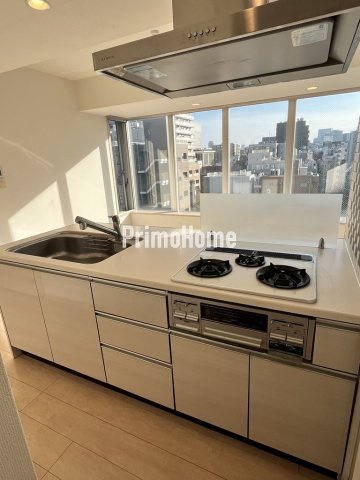 フュージョナル秋葉原のキッチン