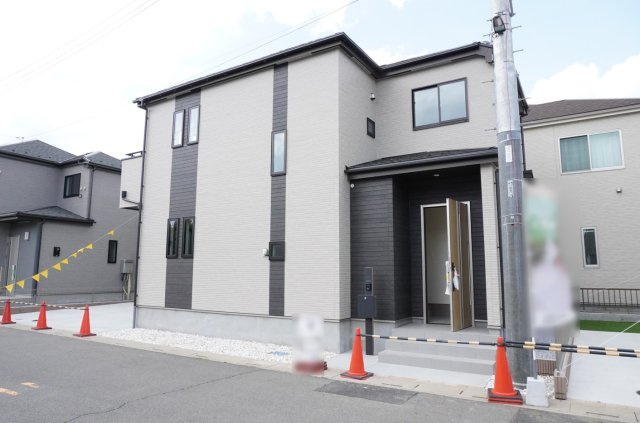 草加市清門3丁目 新築分譲住宅 全3棟 B号棟の外観
