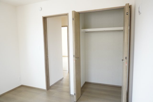草加市清門3丁目 新築分譲住宅 全3棟 B号棟の収納