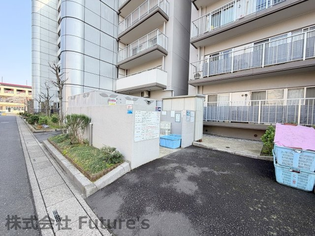 パークフィールドみさとテラ・ウエスト2街区2号館のその他共用部分|敷地内ゴミ置場