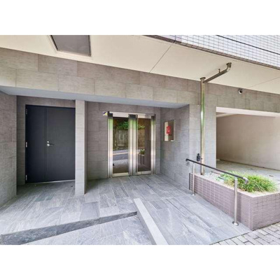 【エントランス】 | ドゥーエ上野池之端 |  