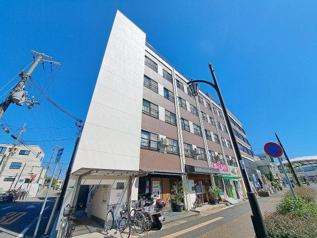 メゾン甲子園六番町の外観