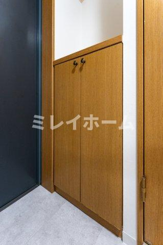 ネートウル中馬込の玄関