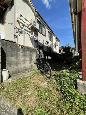 千里丘ハイツの駐車場