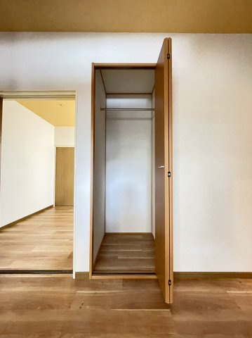 千里丘ハイツの収納