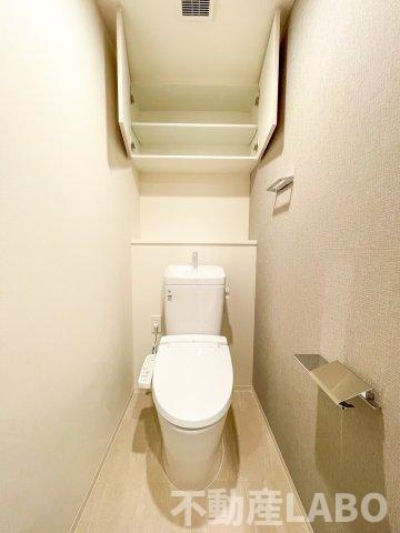 コンフォリア・リヴ博労町一丁目Qのトイレ