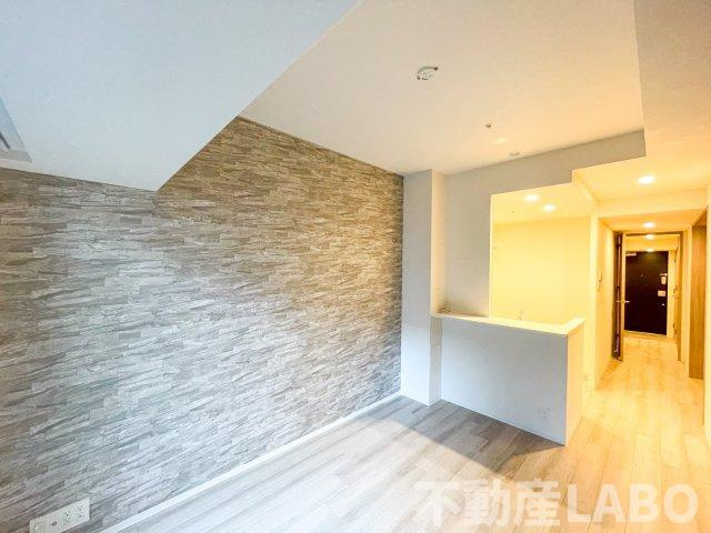 コンフォリア・リヴ博労町一丁目Qの居間・リビング