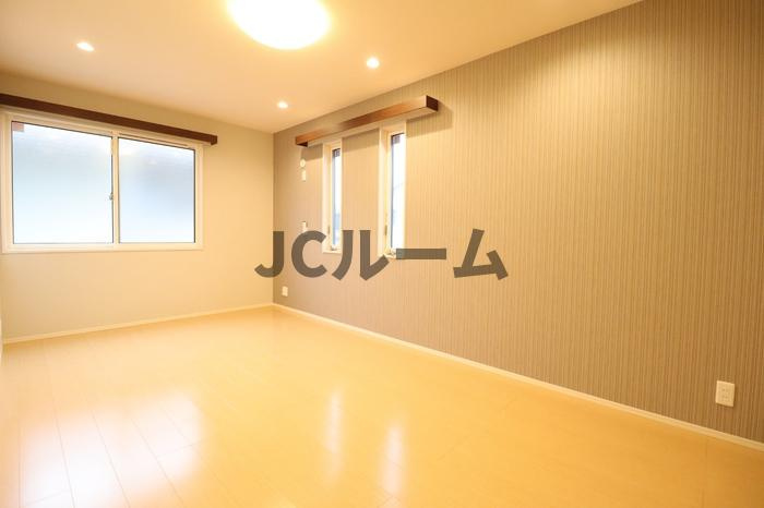 東城テラスFの居間・リビング