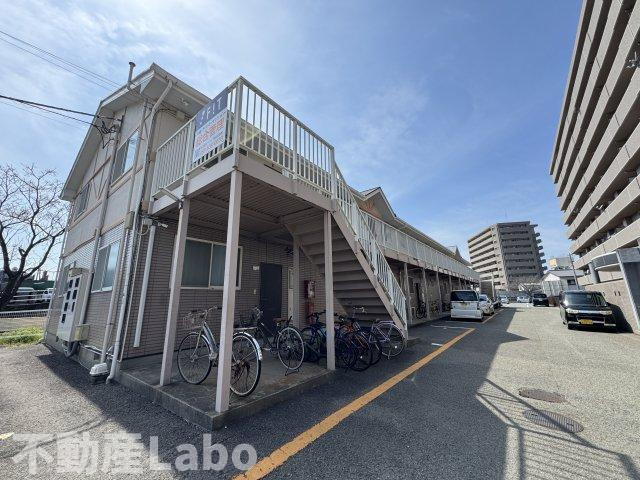 エクセレント　Ｋの駐車場