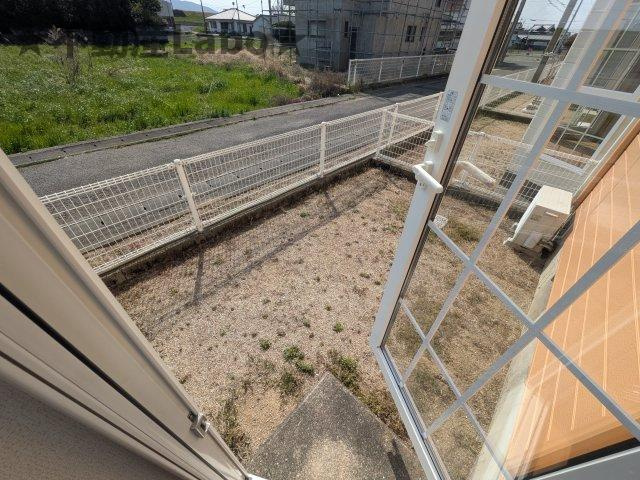モンルポ　Ａの庭