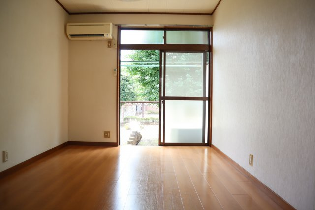 三鷹市井の頭２丁目のアパートの洋室|洋室です