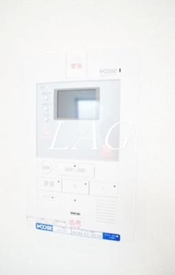 【セキュリティ】 | リブリ・新百合ヶ丘 | モニター付きインターフォンです。