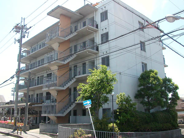 プリムローズ岸和田の外観|外観もきれいです