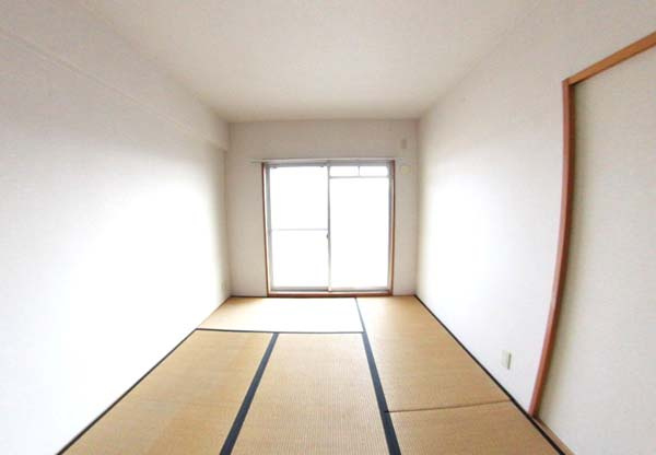 プリムローズ岸和田の和室|和室、ちょっとしたくつろぎスペースにいかがでしょうか