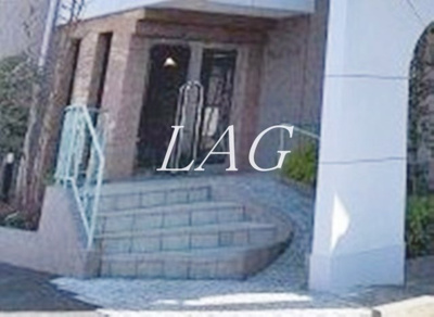 【エントランス】 | アルモニューズ | エントランスです。