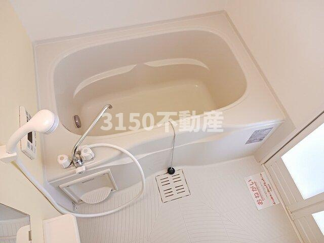 リトルグローブⅢの浴室