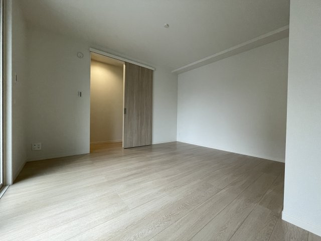 町田市能ヶ谷５丁目のアパートの洋室