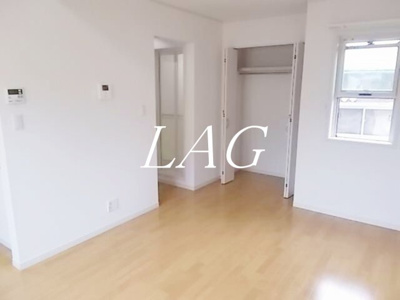 【居間・リビング】 | フレンツァ８ | 洋室のお部屋です。