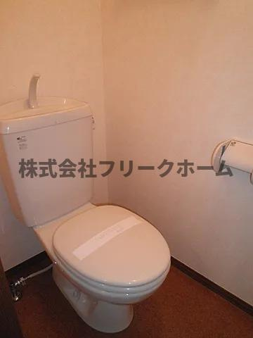 三鷹市上連雀１丁目のアパートのトイレ