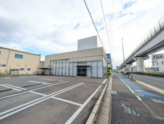 アピタ長久手店横一棟貸し店舗の外観
