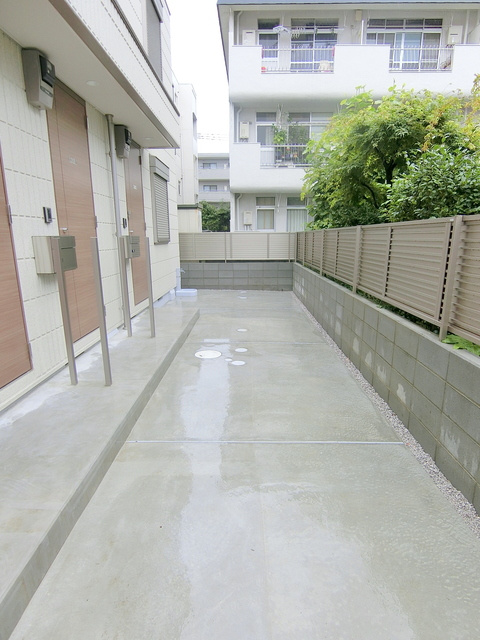 ソレイユ武蔵野のエントランス|★玄関までのアプローチ★