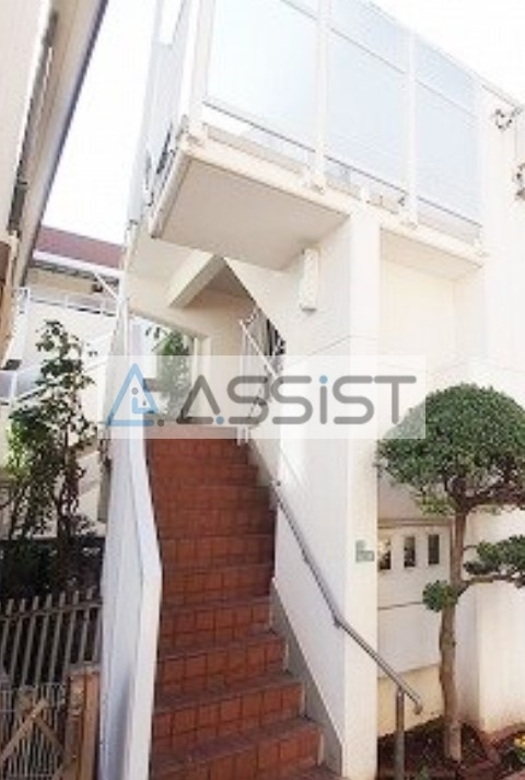 柴田マンションのエントランス