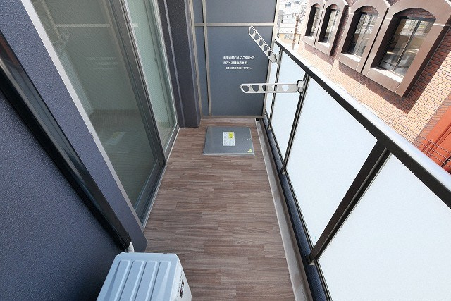 大阪市阿倍野区美章園２丁目の賃貸マンションのバルコニー