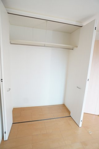 御殿山２丁目テラスハウスの収納