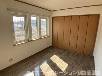 【洋室】 | 貝塚4丁目79-7売家 | 2F6帖の洋室です。