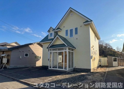 【外観】 | 貝塚4丁目79-7売家 | 南向きで、一日を通して陽光が差し込む明るいお家です☆