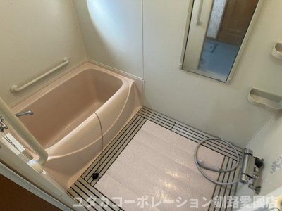 【浴室】 | 貝塚4丁目79-7売家 | 一日の疲れを癒やす、ゆったりバスタイム♪