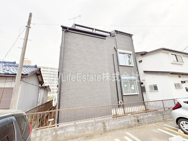 カインドネス小川西町の外観
