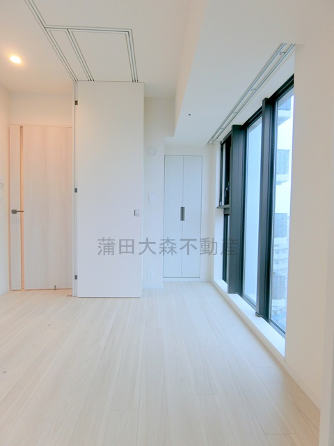 パークタワー大森の内装|壁が可動式の洋室4帖