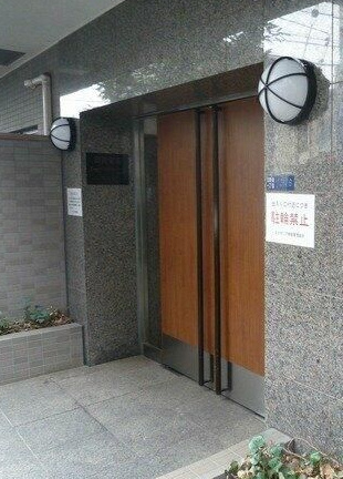 エクセリア新宿のエントランス