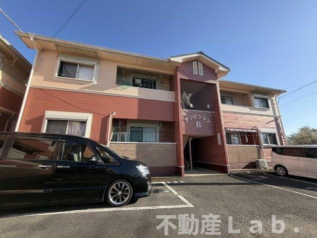 コーポ・アンビション　Bの外観|宇土・松橋へのアクセスも良好。静と動を使い分ける。