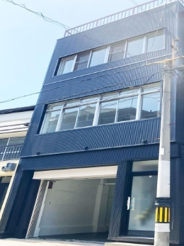 港区南市岡店舗の外観