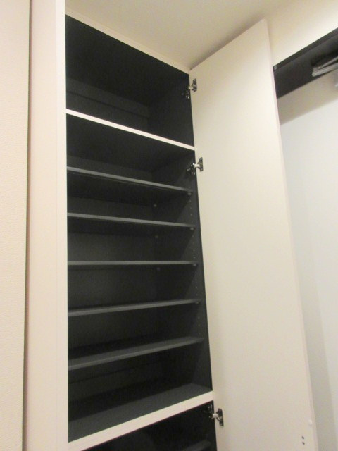 Ｌｉｎｄｅｎｂａｕｍ　Ｓｕｇｉｎａｍｉの玄関|★大型シューズボックス★