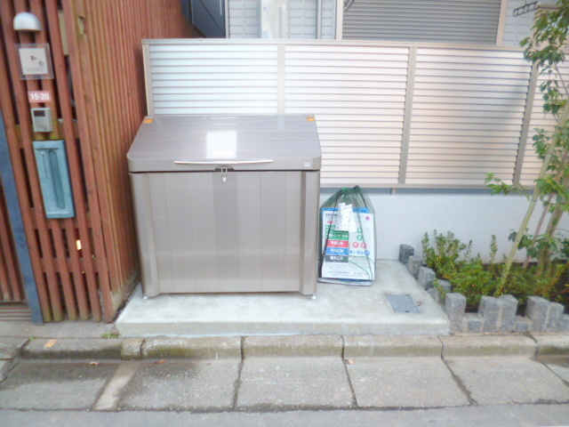 Ｌｉｎｄｅｎｂａｕｍ　Ｓｕｇｉｎａｍｉのその他共用部分|★専用ゴミストッカー★